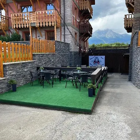 Apartliv